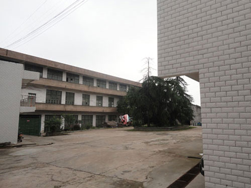 西渡成套電器廠不繡鋼電阻器,西渡成套電器廠防雨電阻器,西渡成套電器廠電阻柜,衡陽市西渡成套電器廠有限責(zé)任公司